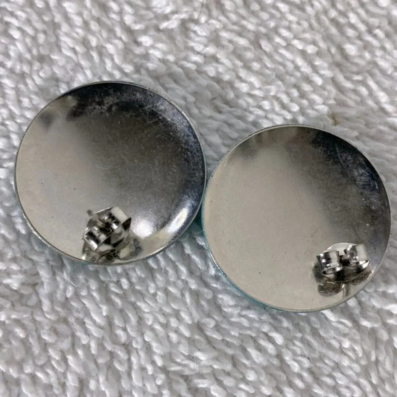 Vintage Teal Painted Round Metal Pierced Earrings - Picture 2 of 6